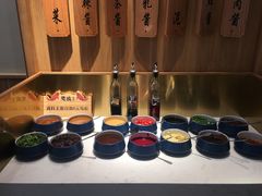 自助调料区-周渝食惦酸菜鱼(青浦店)