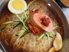 -啊美丽炭火烤肉(滑翔一店)
