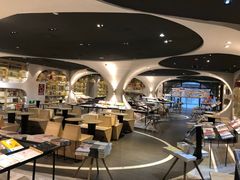 -钟书阁(珍园店)