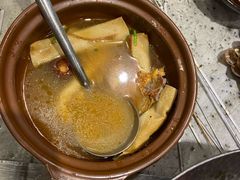 -破瓦寒窑·地摊烤羊排