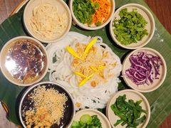 -银米·云南传统过桥米线(双廊黑金冠店)