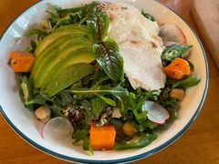 牛油果秋葵烧鸡沙拉-COMMUNE幻师(五角场店)