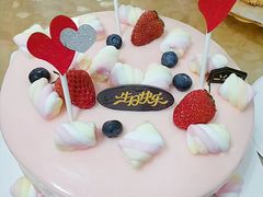 -皇冠幸福里动物奶油生日蛋糕(光谷软件园店)