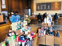 零售区-星巴克臻选(天津鲁能中心一店)