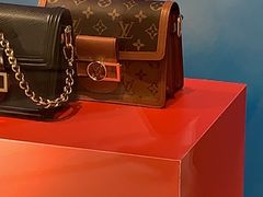 -CHANEL(恒隆广场店)