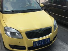 -北京华联万柳购物中心-停车场