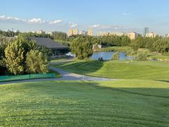 -万柳高尔夫俱乐部