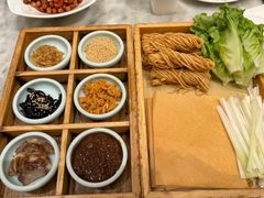 山东十俊煎饼-城南往事·鲁菜·烤鸭(世茂宽厚里·大明湖店)