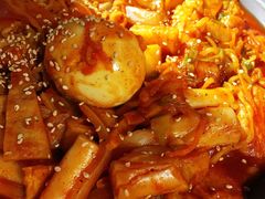 炒年糕-姜虎东白丁烤肉(恒隆广场店)