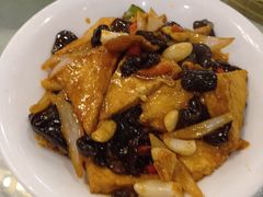 -鸿兴楼酒家嘉山路店