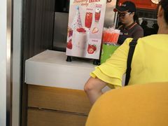 -CoCo都可(八达商城店)