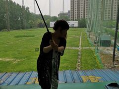 -仙霞高尔夫练习场-停车场