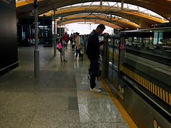 -秀沿路(地铁站)