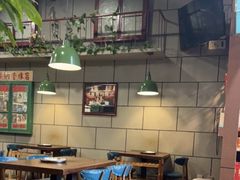 -超越炭火牛蛙火锅鸡(河东店)
