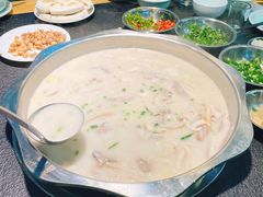 -肖仙仙羊肉汤·始于1996年(郫都店)