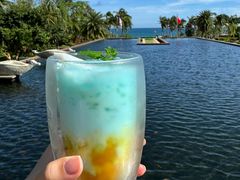 -亚龙湾喜来登·美景台大堂吧