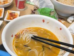-蒙自源米线(东城星河城店)