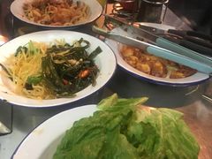 -马路牙子地桌烤肉(工体店)