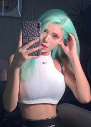 -DL HAIR SALON