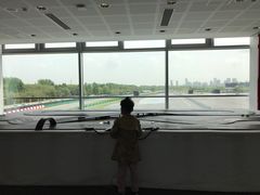 -上海保时捷体验中心