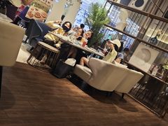 -必胜客(远大路店)