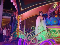 -七彩云南欢乐世界