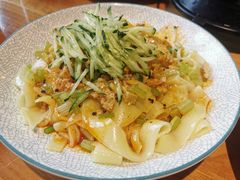 核桃坚果碎凉皮-胖老汉椒麻鸡清真新疆菜(西御街店)