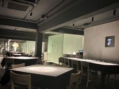 -穹六人间 people 6(岳阳路店)