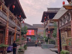 -鸿恩陶然大观园