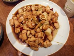 -犇逸·乐山跷脚牛肉·四川现炒(览海店)