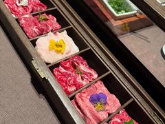 -左庭右院鲜牛肉火锅黑金店(陆家嘴中心店)
