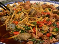 -去吃小龙虾·江湖菜·烧烤(南滨路店)
