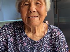 -上海市松江华阳敬老院