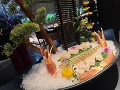 -蟹犇前•帝王蟹雪蟹(陆家嘴店)