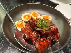 本帮红烧肉配蛋-吉品小鲜Jhouse(陆家嘴中心店)
