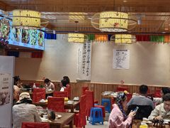 -乡土特色.冷锅鱼.牦牛肉汤锅