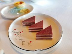 椰香红豆糕-富力丽思卡尔顿酒店·丽轩中餐厅