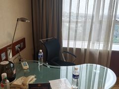 -北京海润艾丽华酒店(北京人民大学店)