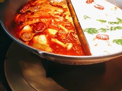 -湊湊火锅·茶憩(新中关购物中心店)