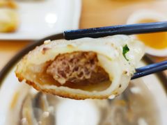 牛肉鍋貼-小姜锅贴(凤凰街店)