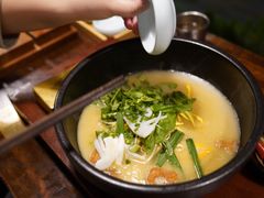 -银米·云南传统过桥米线(双廊黑金冠店)