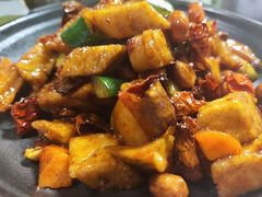 -天天向上素食餐厅(五台山店)