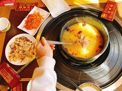-峰瑞藏地美食·石锅鸡·牦牛肉(大昭寺品牌店)