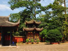 -峨眉山报国寺