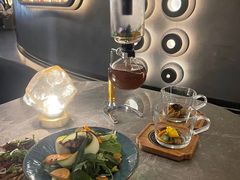 -Hi City·城市之巅