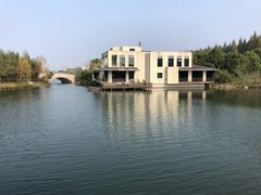 -上海怡沁园度假酒店