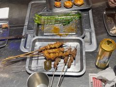 -马路牙子烧烤音乐酒馆(望京店)