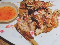 桃花烤鸡-蜜桃餐厅·江浙融合菜(荟聚购物中心店)