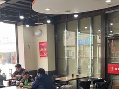 -李先生牛肉面大王(北京站售票厅餐厅)