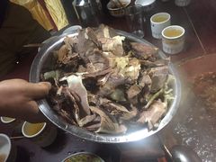 -朝伟清真铜瓢牛肉馆(三十年老·店)